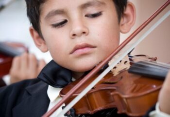 child violin